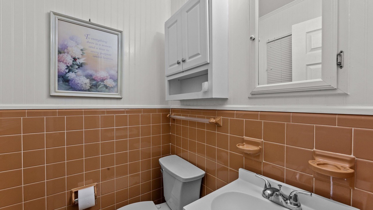 Photo of Bathroom in New Bern