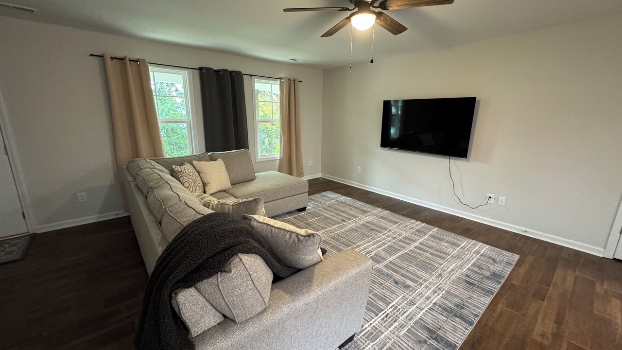 Photo of Livingroom in Winston - Salem