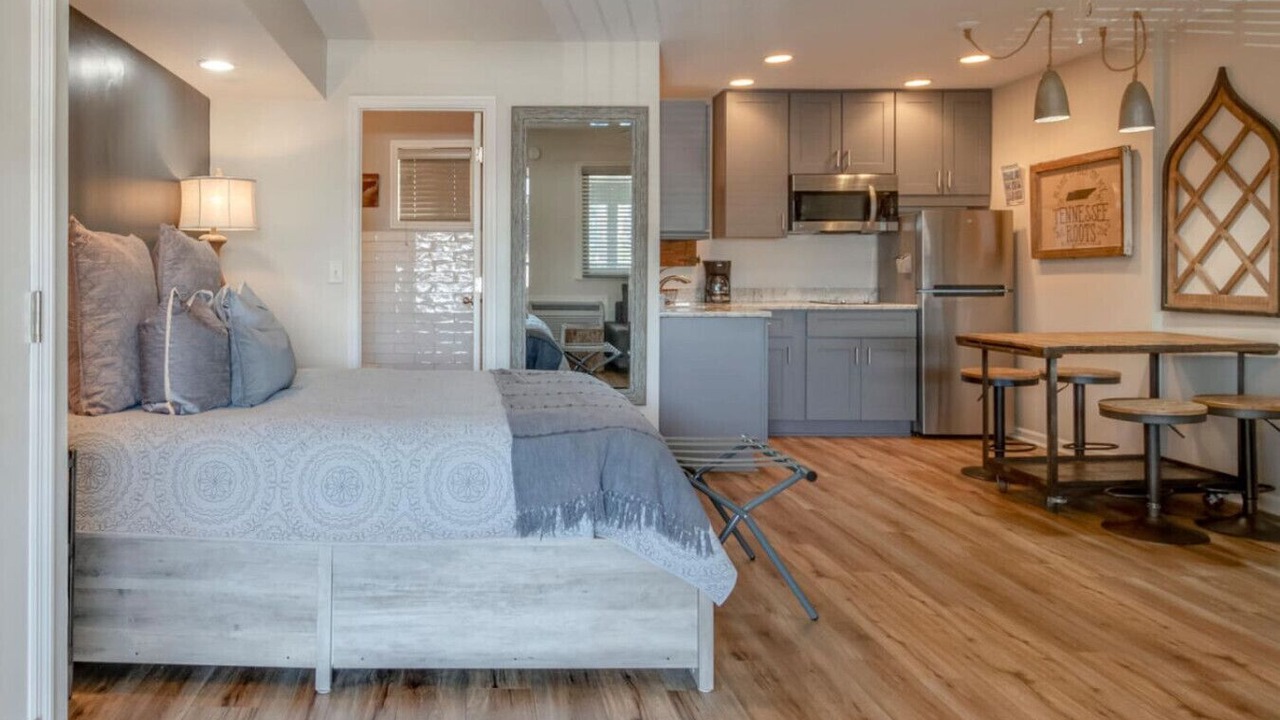 Photo of Bedroom in Melrose