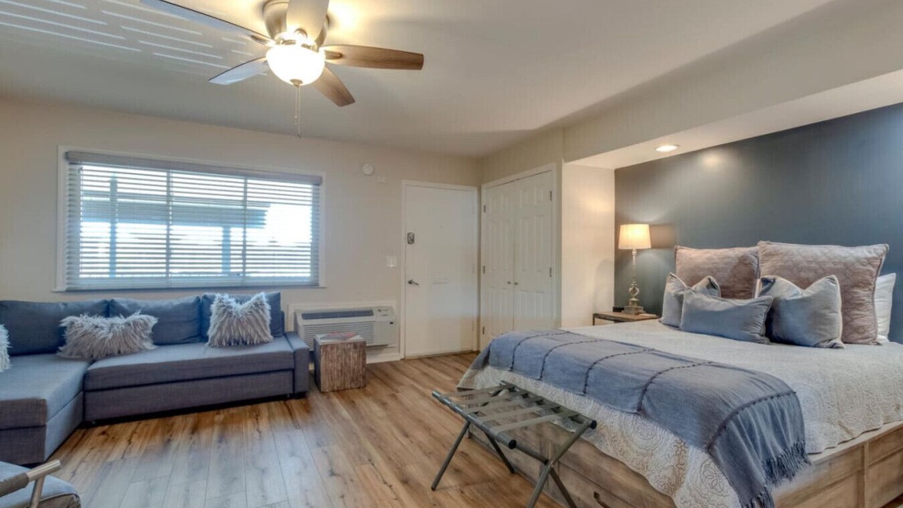 Photo of Bedroom in Melrose