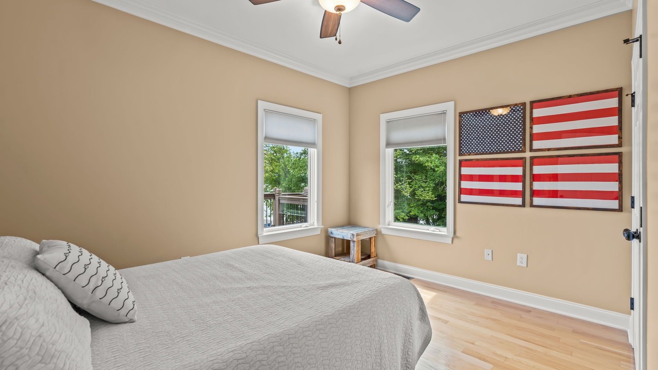Photo of Bedroom in Southmont
