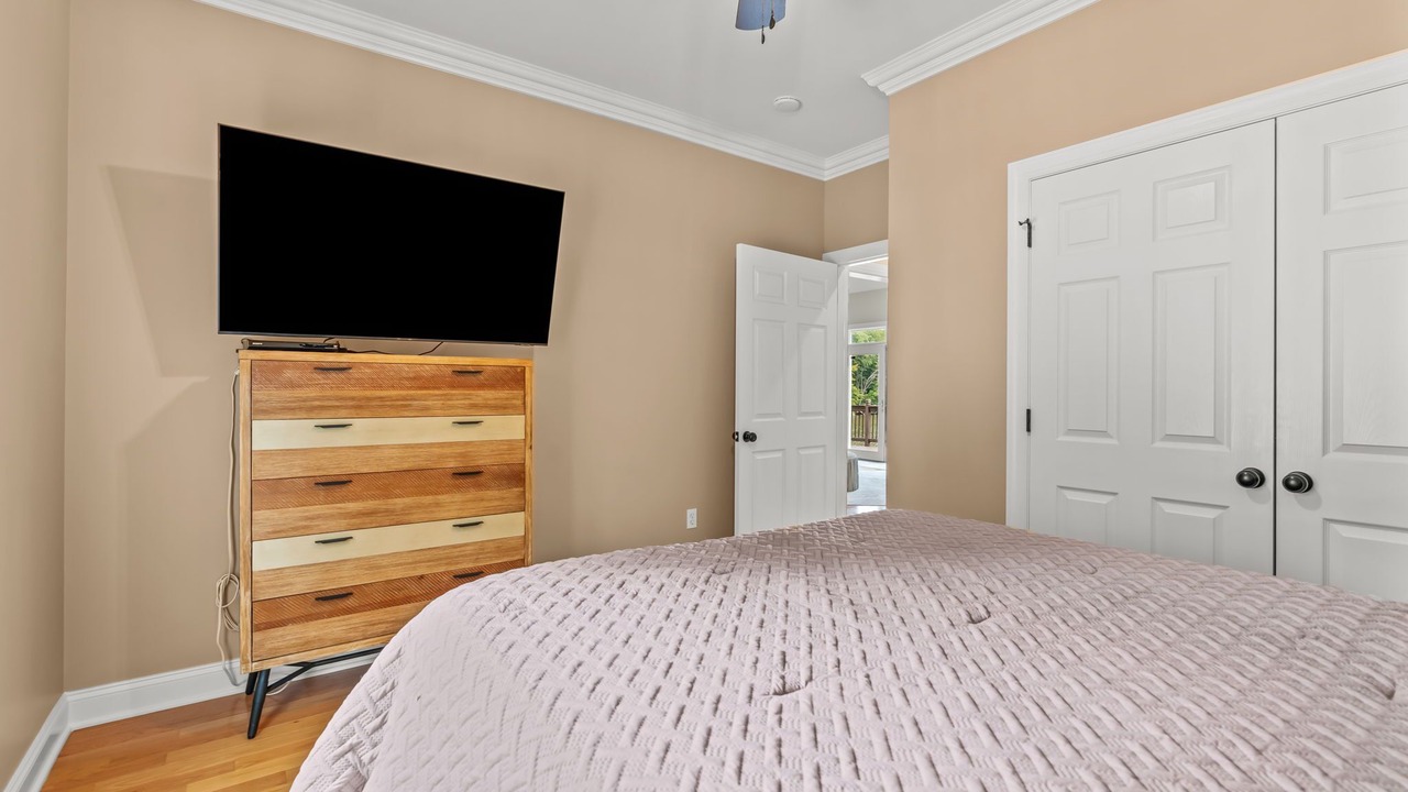 Photo of Bedroom in Southmont