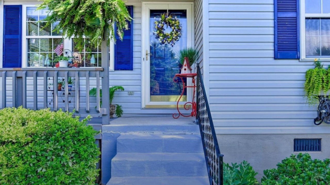 Photo of Outdoor in Mayhew