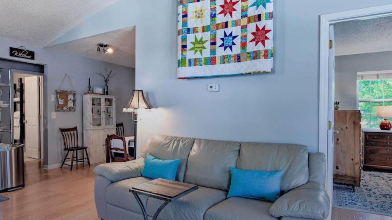 Photo of Livingroom in Mayhew