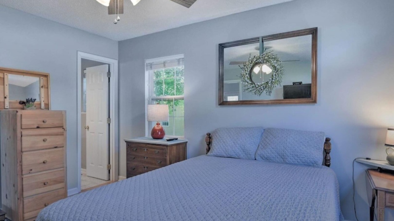 Photo of Bedroom in Mayhew