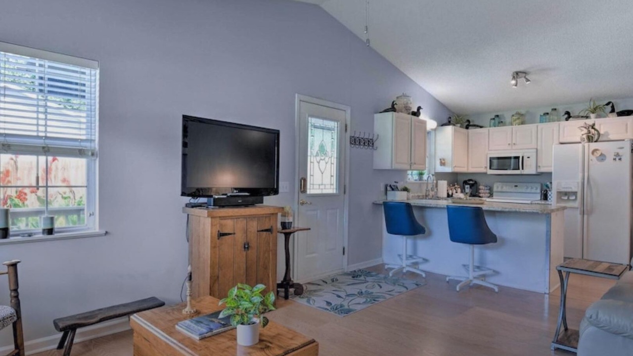 Photo of Livingroom in Mayhew