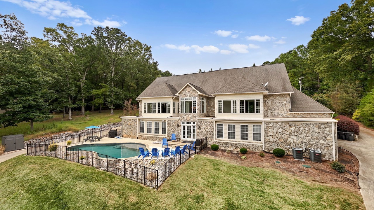 Photo of Outdoor in Troutman