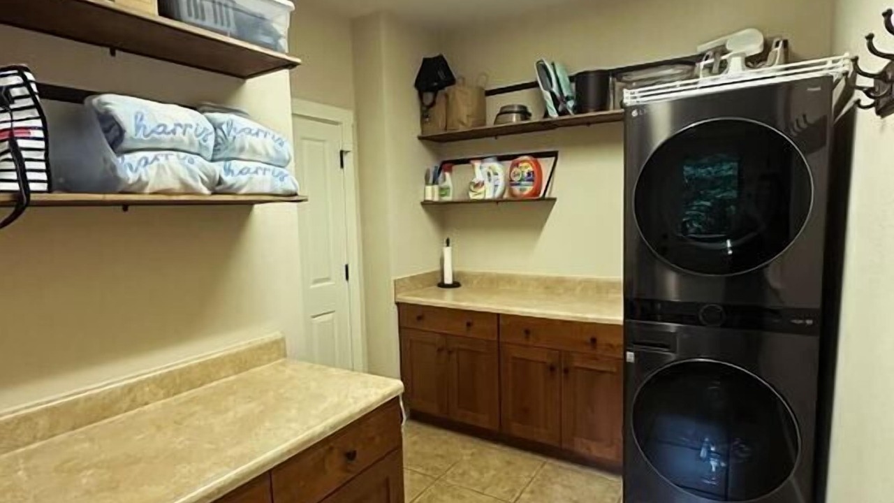 Photo of Bedroom in Bear Lake Reserve