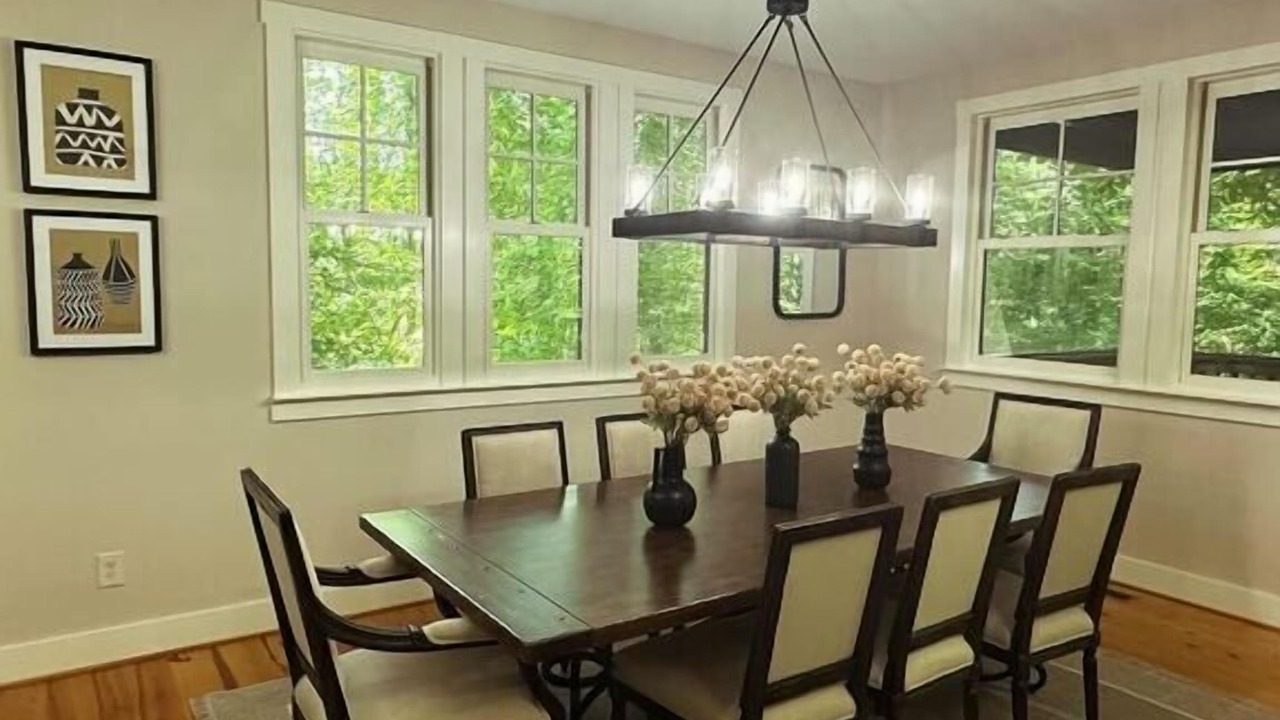 Photo of Livingroom in Bear Lake Reserve