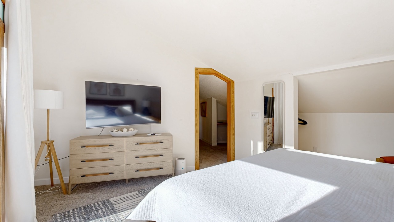 Photo of Bedroom in Alexander