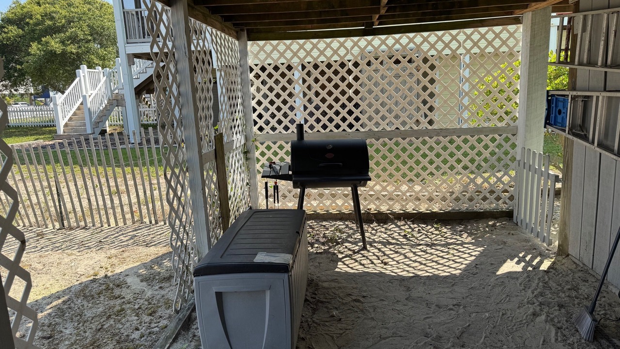 Photo of Patio Balcony in McCutcheon Field