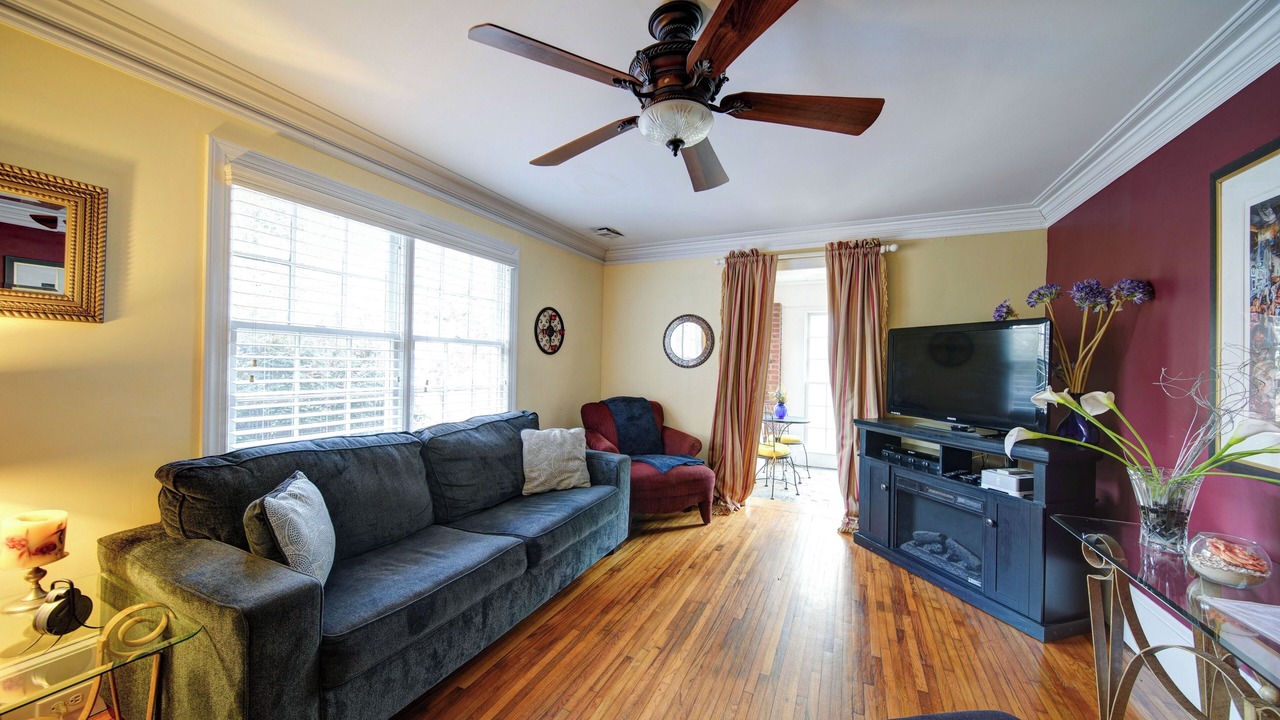Photo of Livingroom in Wilmore