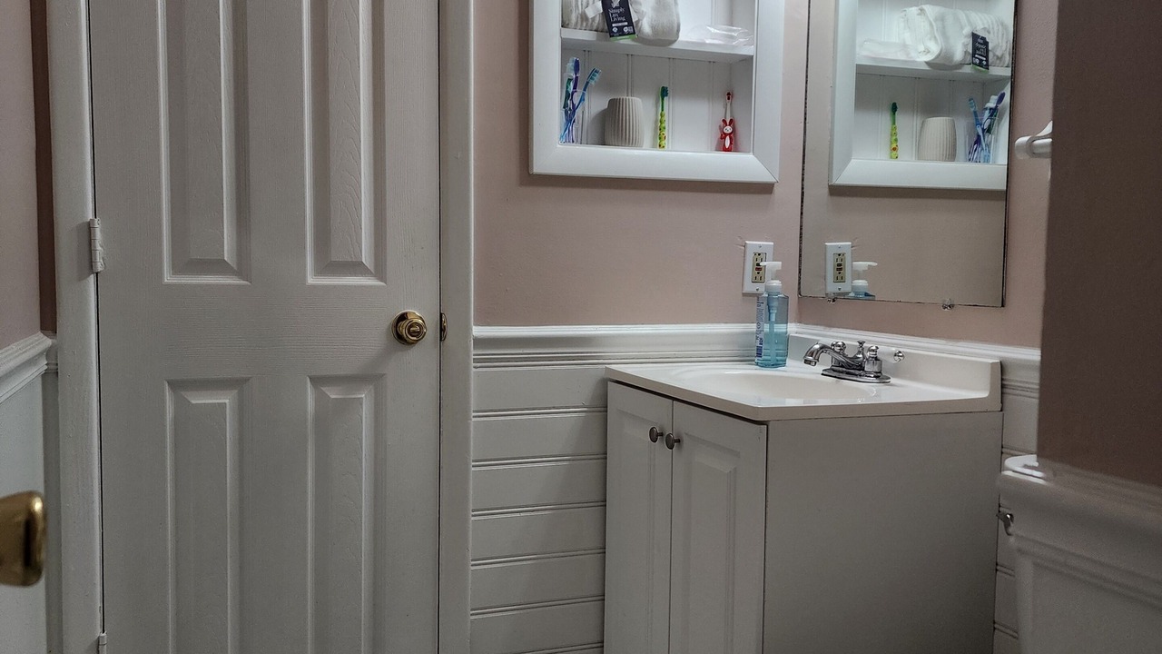 Photo of Bathroom in Stallings