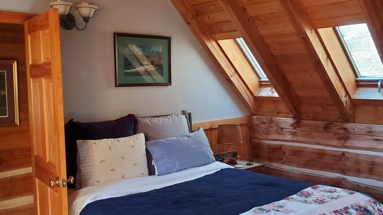 Photo of Bedroom in Canton