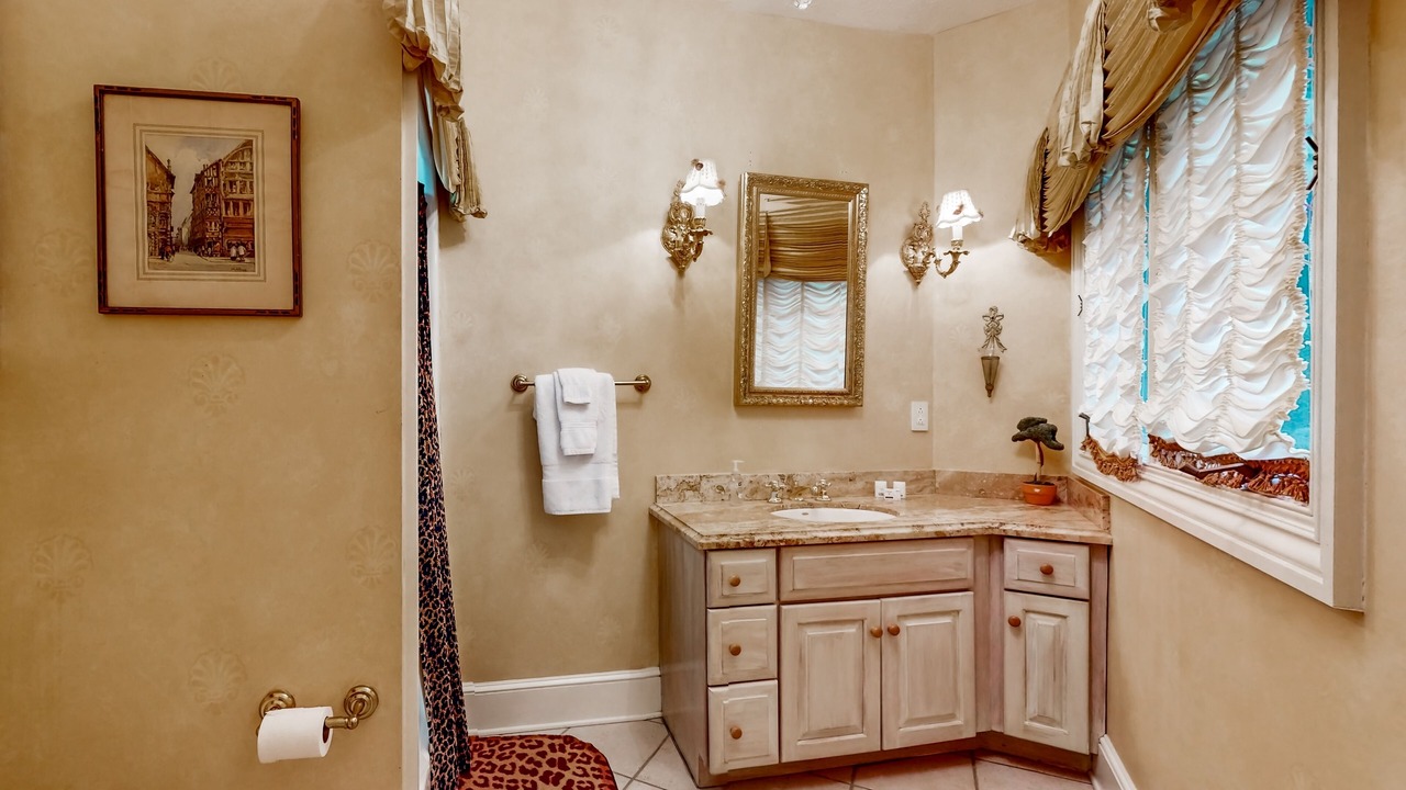 Photo of Bathroom in Lake Lure