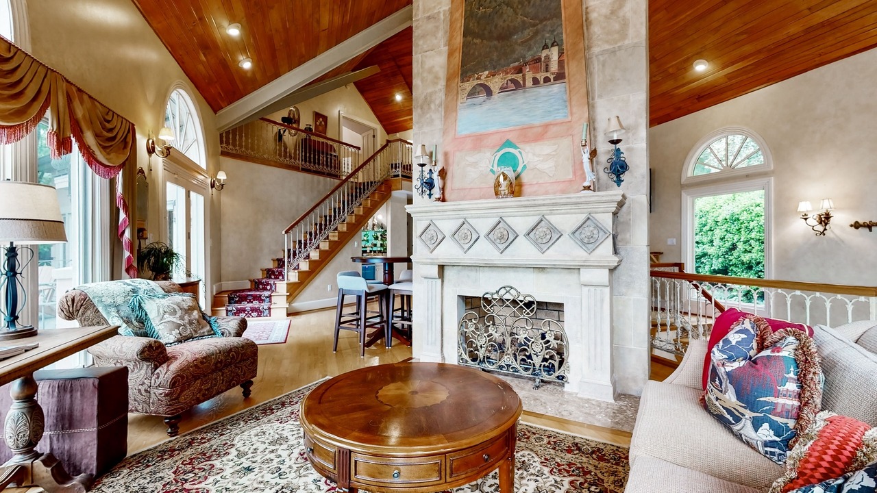 Photo of Livingroom in Lake Lure