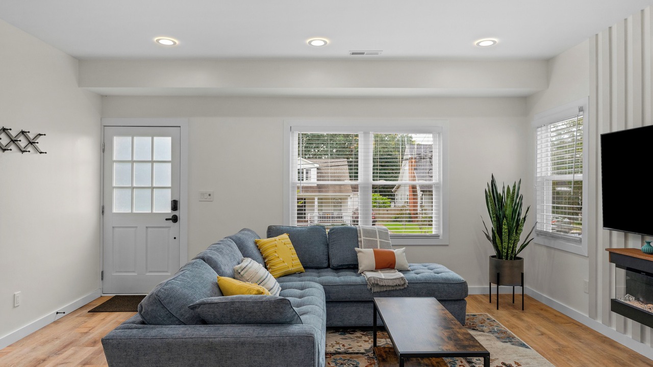 Photo of Livingroom in Plaza Midwood