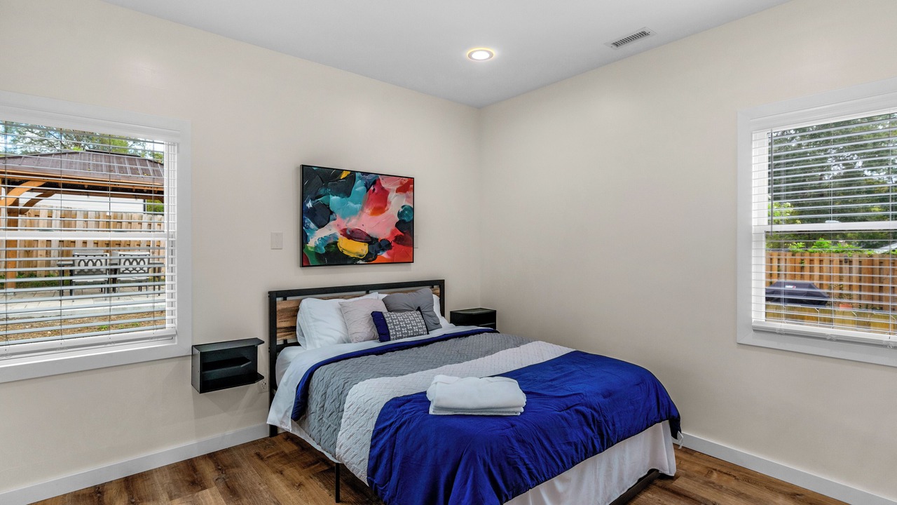 Photo of Bedroom in Plaza Midwood