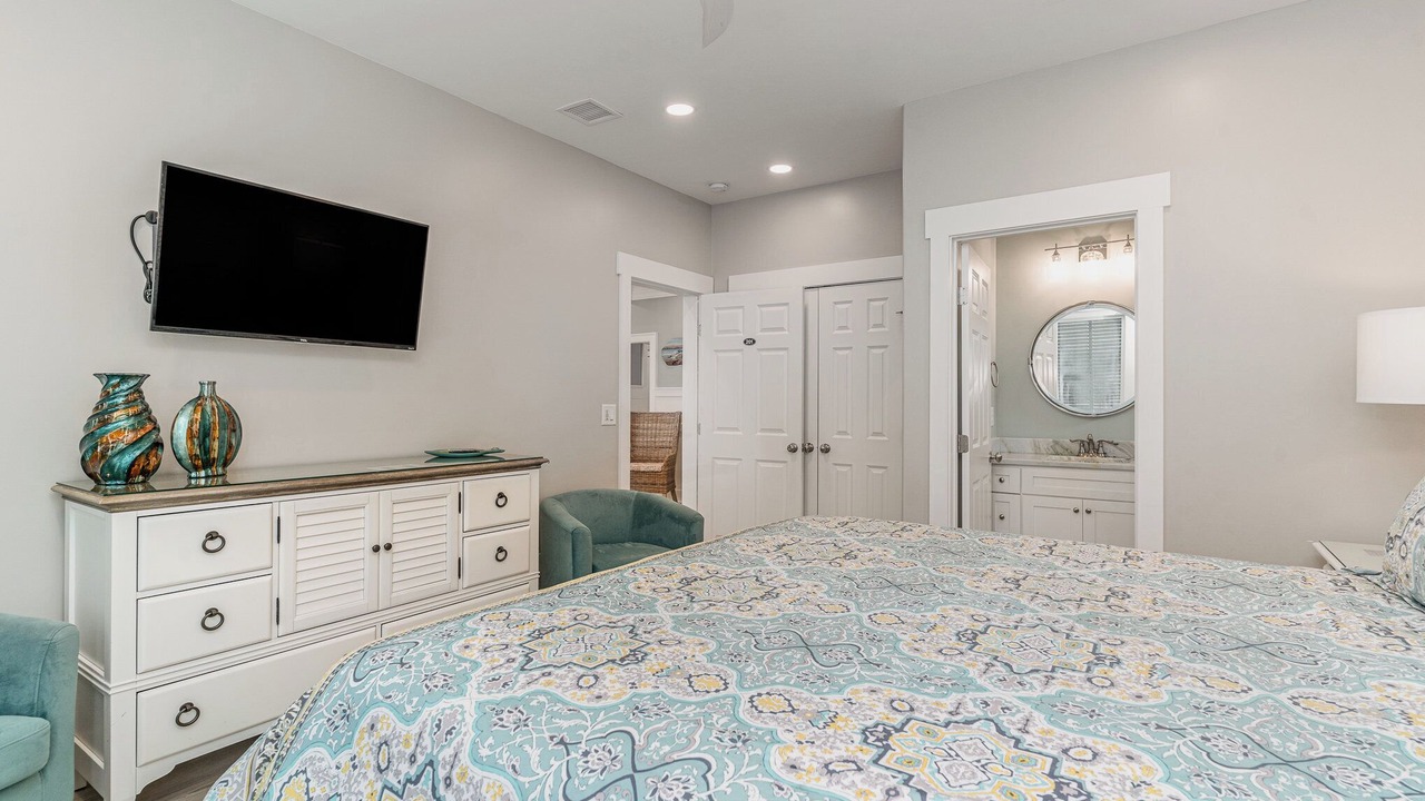Photo of Bedroom in Murrells Inlet