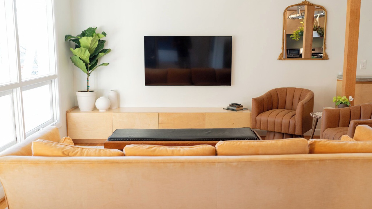Photo of Livingroom in Downtown