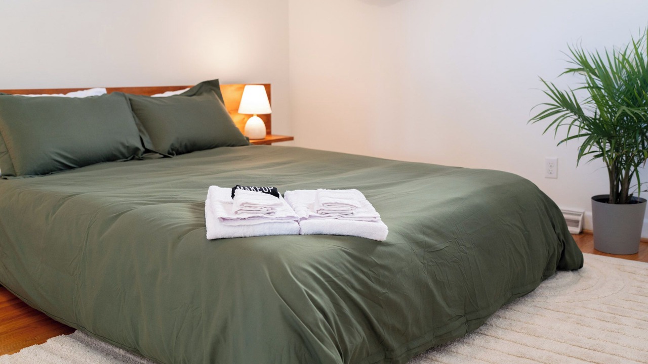Photo of Bedroom in Downtown