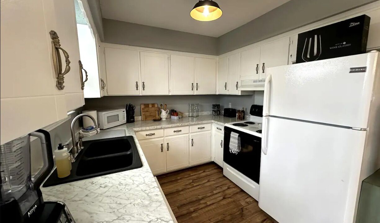 Photo of Kitchen in Waterfalls Park