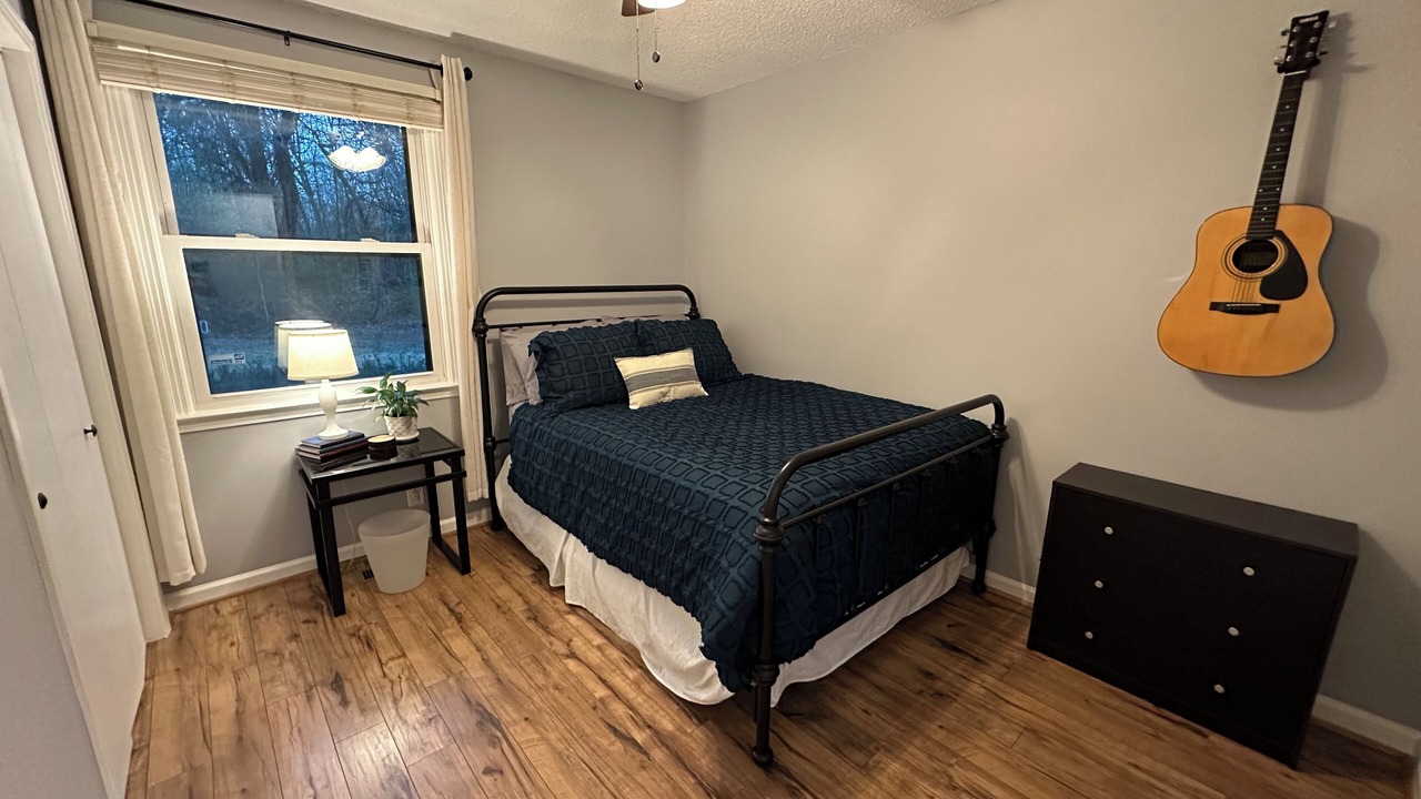 Photo of Bedroom in Waterfalls Park