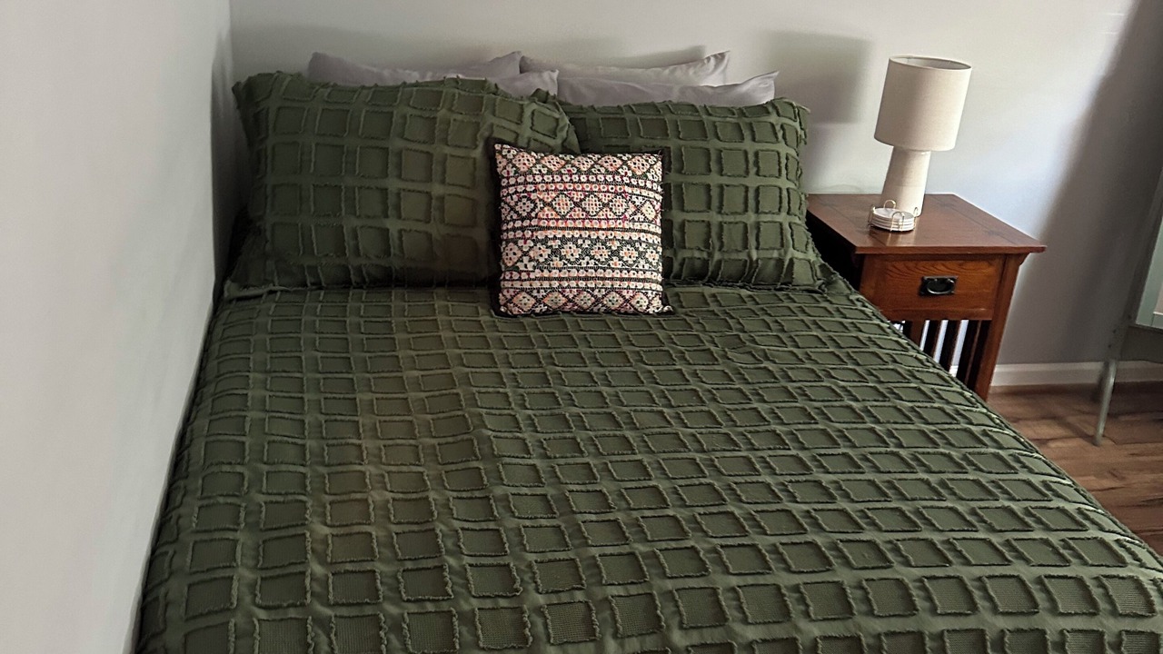 Photo of Bedroom in Waterfalls Park