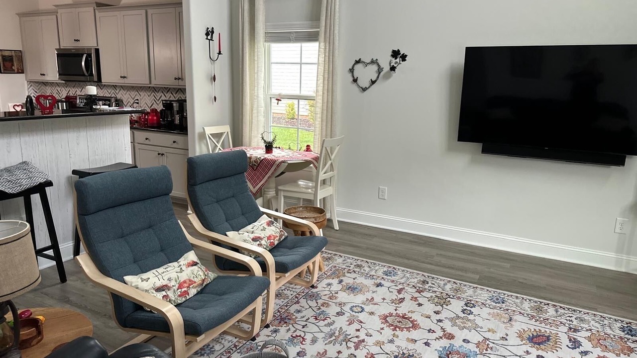 Photo of Livingroom in Colfax