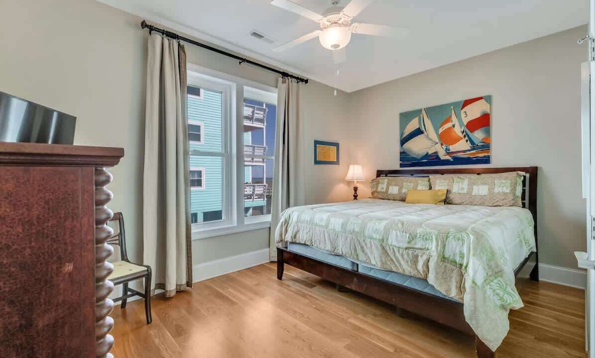 Photo of Bedroom in North Carolina Coast