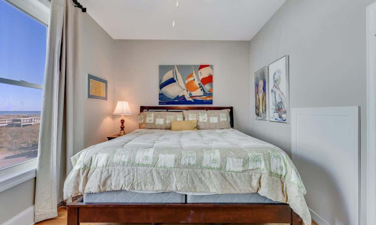 Photo of Bedroom in North Carolina Coast