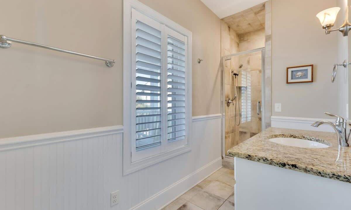 Photo of Bathroom in North Carolina Coast