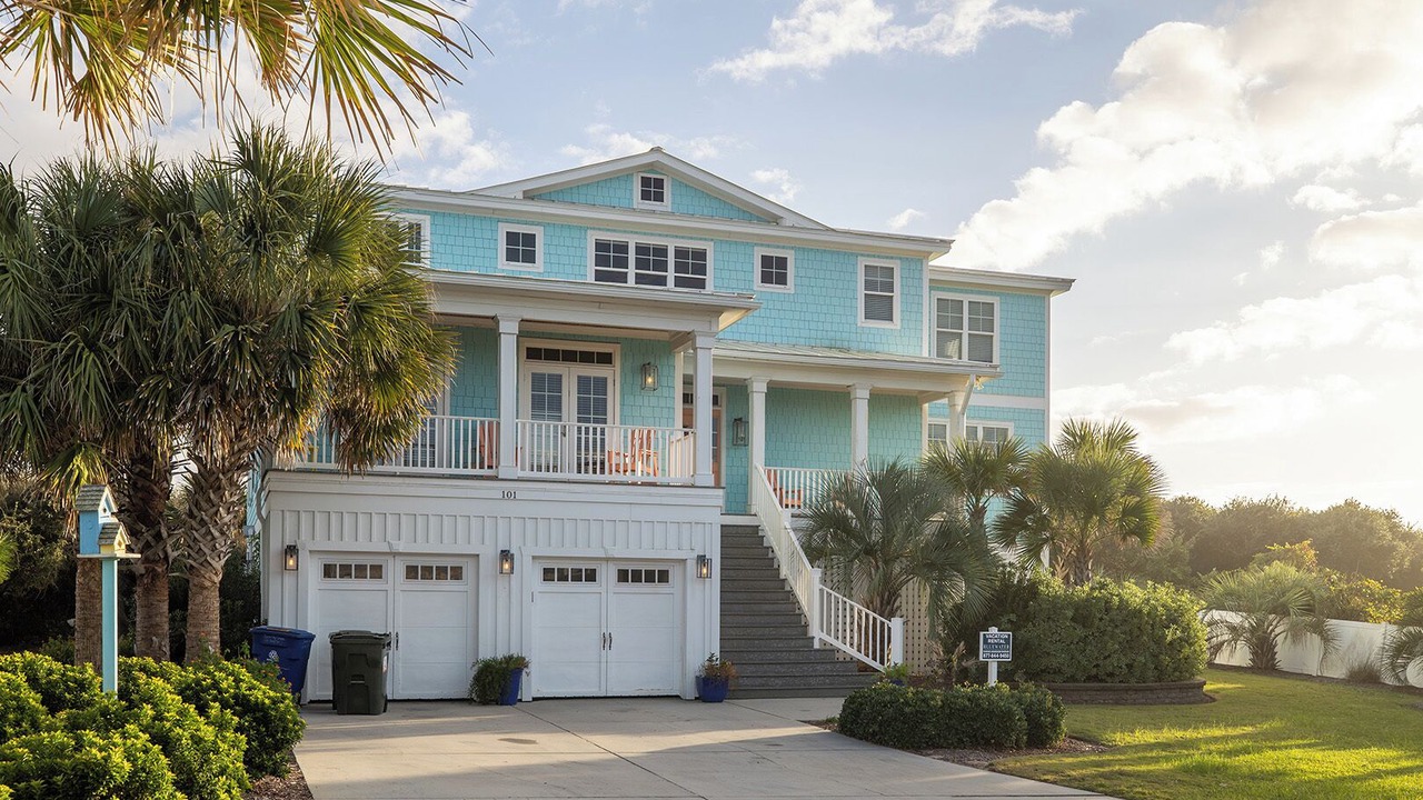 Photo of Others in Pine Knoll Shores