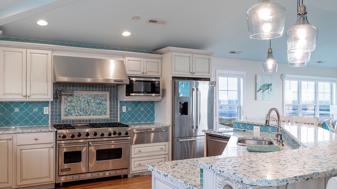 Photo of Kitchen in Pine Knoll Shores