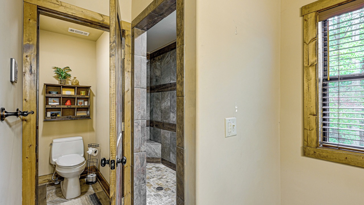 Photo of Bathroom in Otto