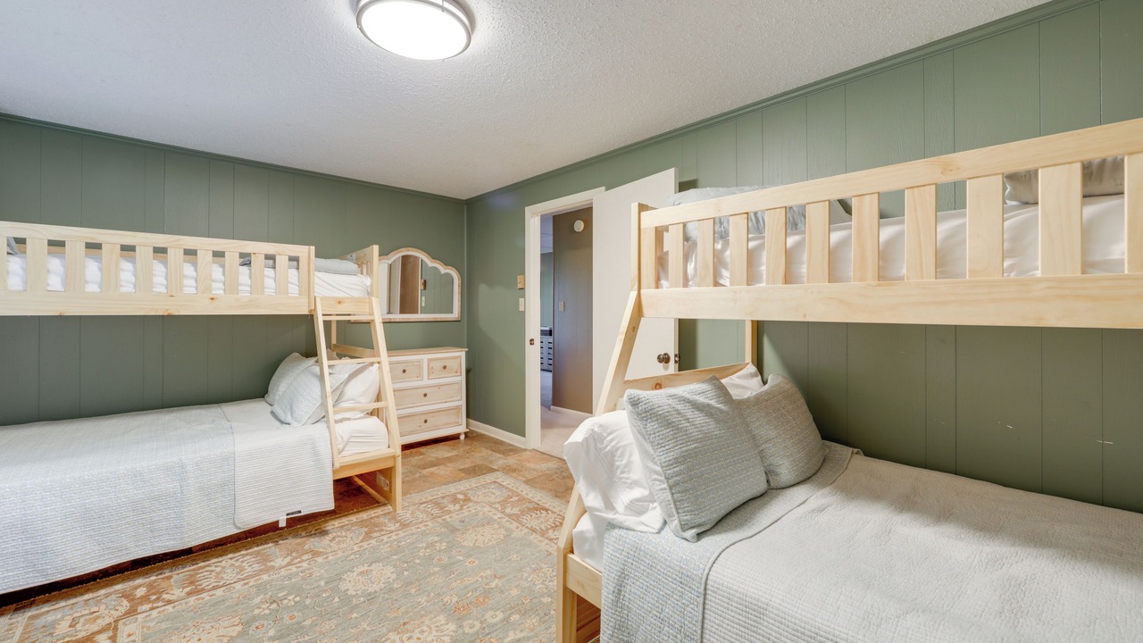 Photo of Bedroom in Brevard