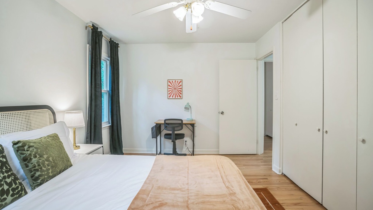 Photo of Bedroom in Northeast Raleigh