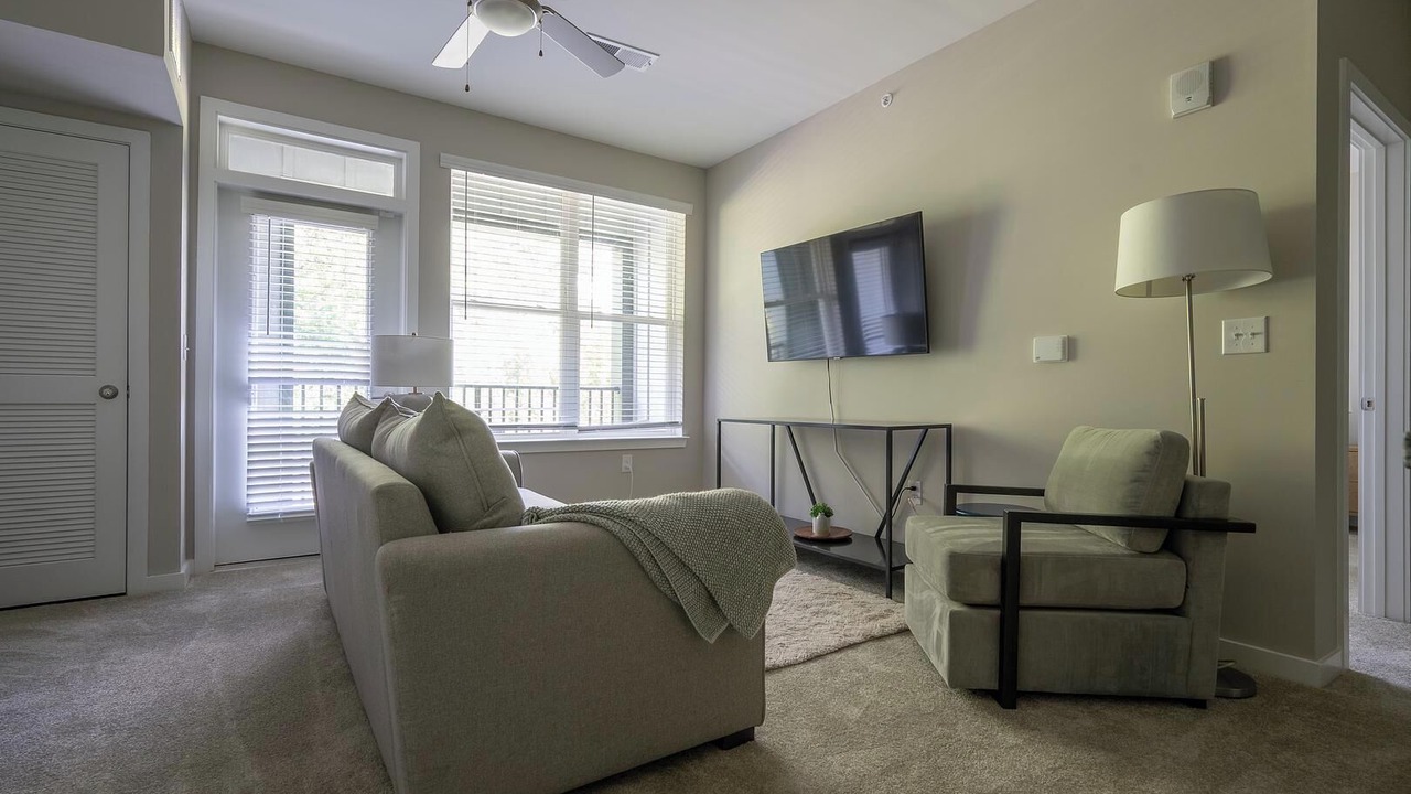 Photo of Livingroom in Huntersville