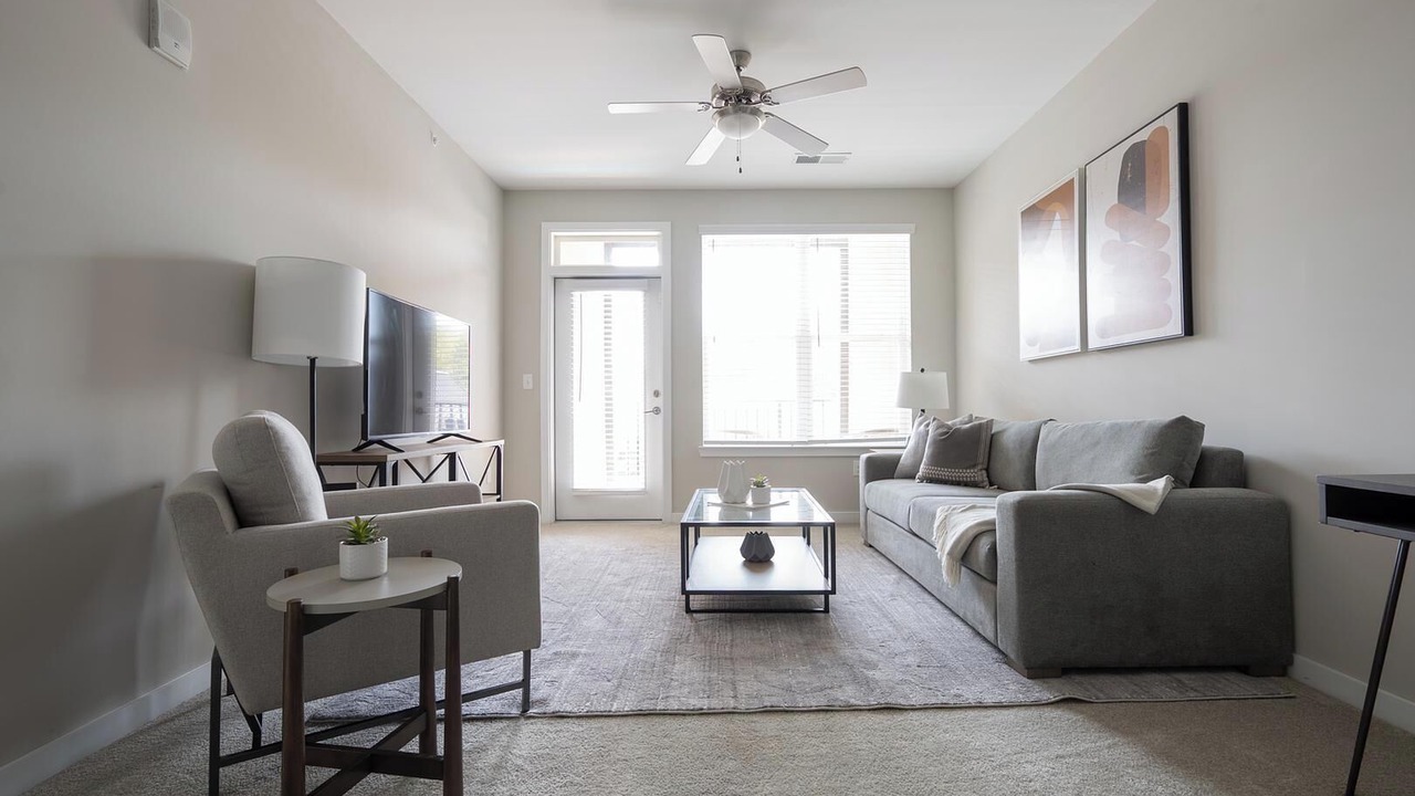 Photo of Livingroom in Huntersville