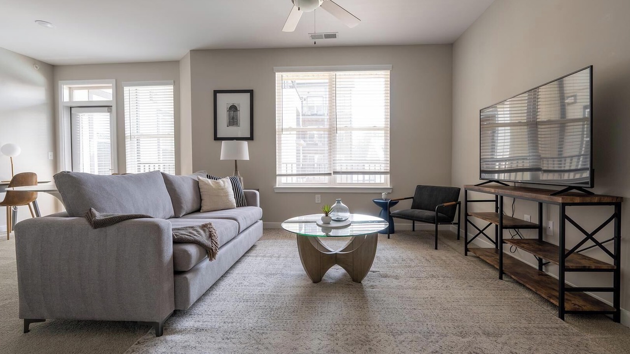 Photo of Livingroom in Huntersville
