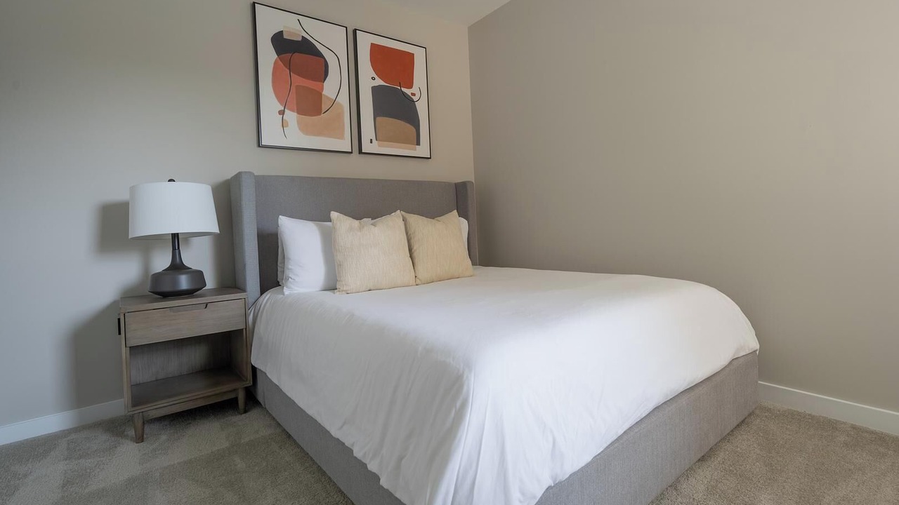 Photo of Bedroom in Huntersville