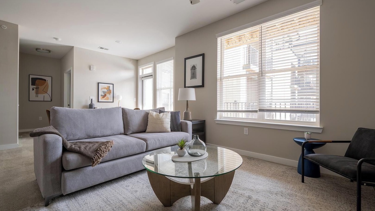 Photo of Livingroom in Huntersville