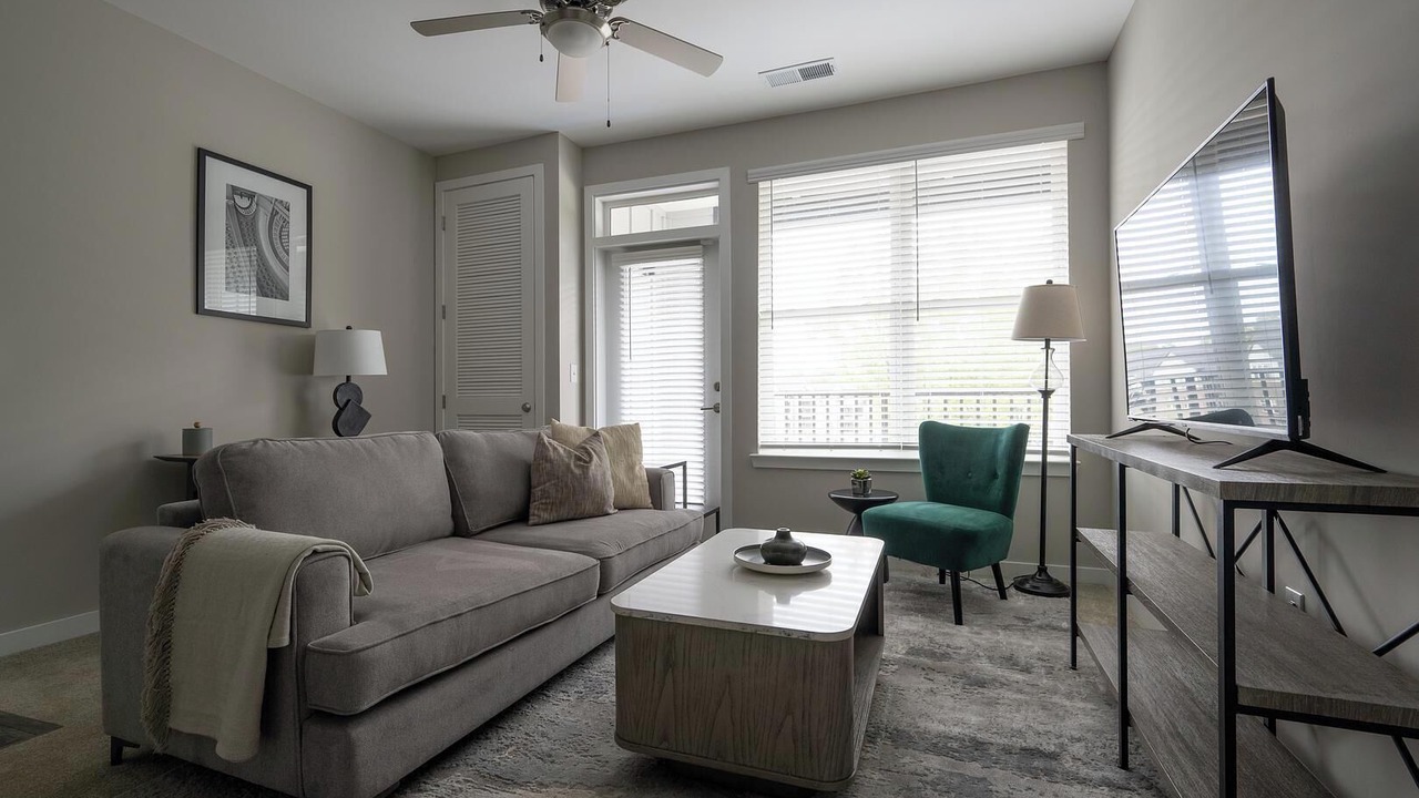 Photo of Livingroom in Huntersville