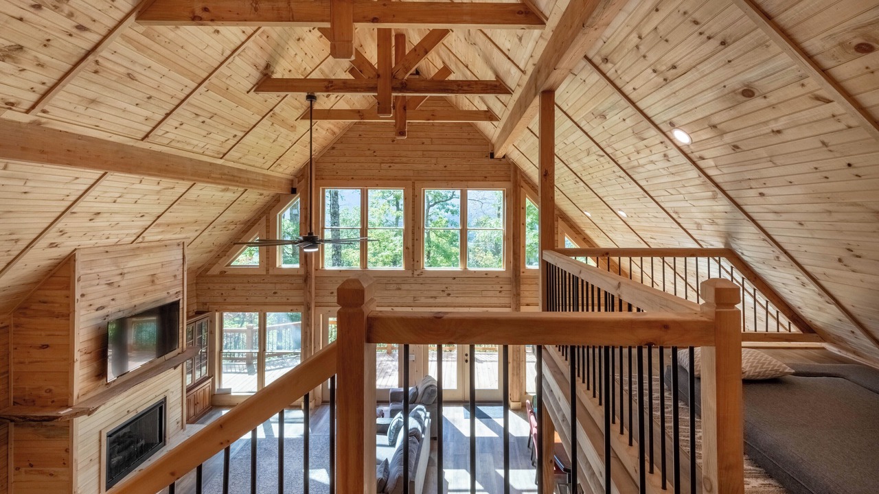Photo of Livingroom in Qualla