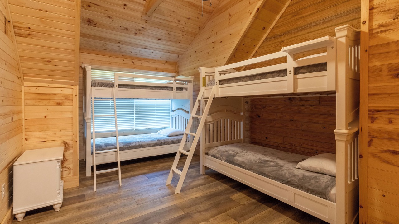 Photo of Bedroom in Qualla