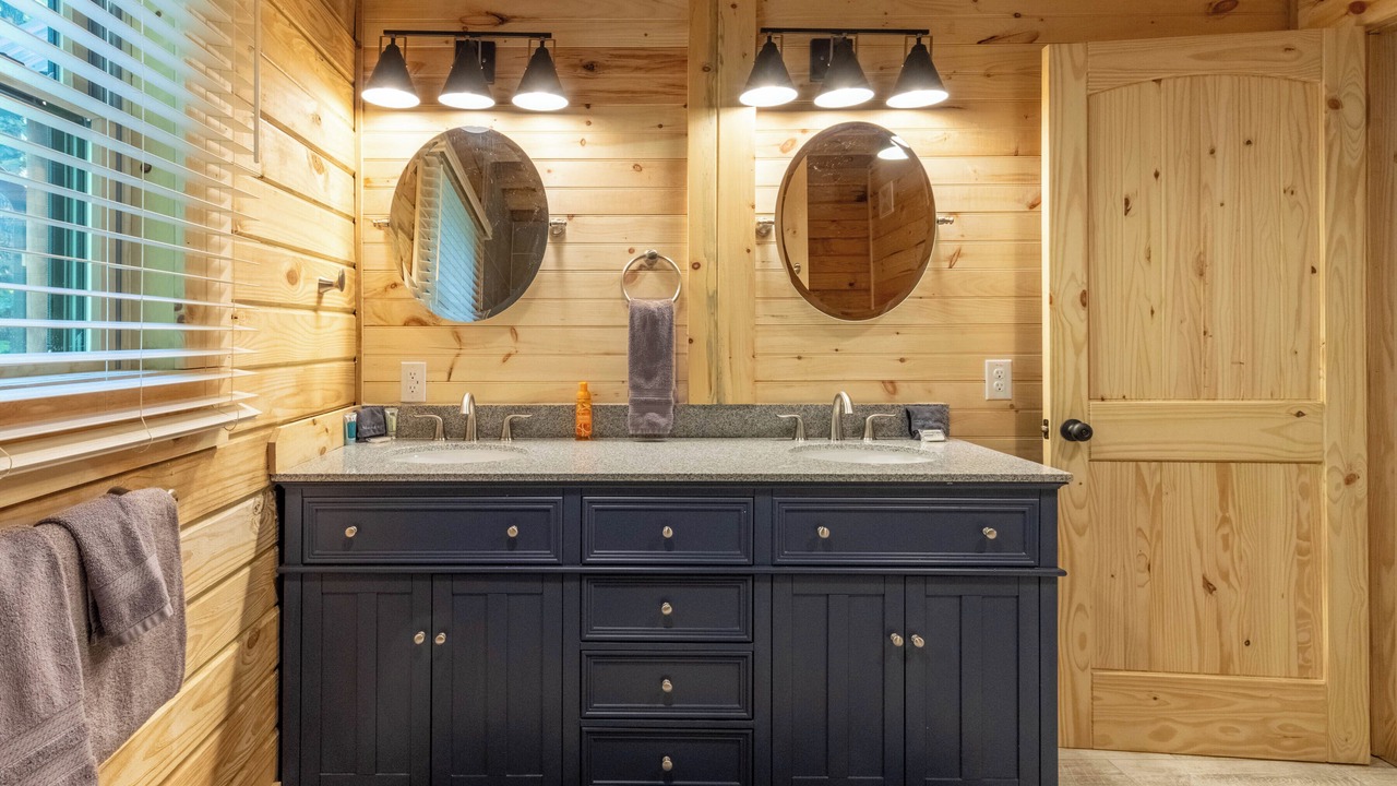 Photo of Bathroom in Qualla
