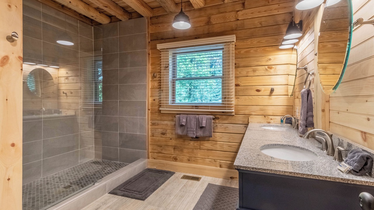 Photo of Bathroom in Qualla