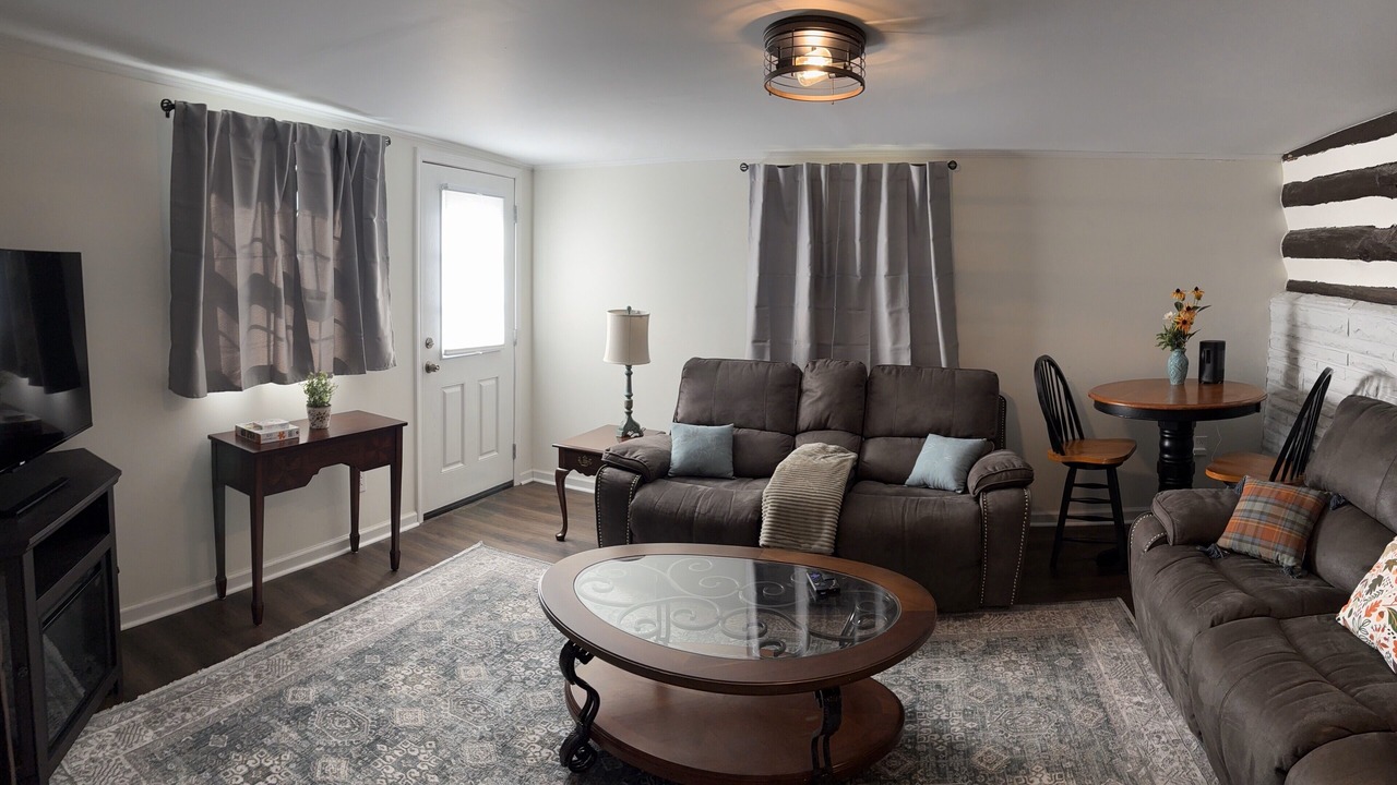 Photo of Livingroom in Greensboro