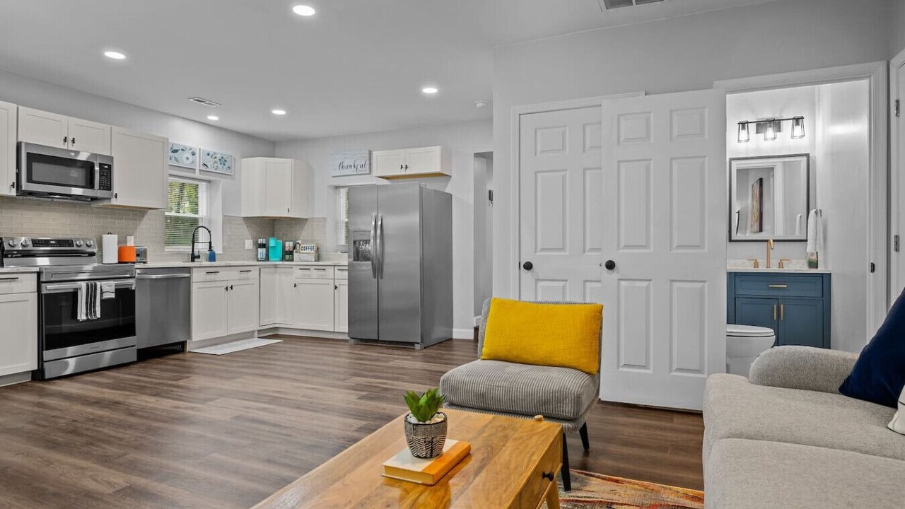 Photo of Livingroom in Winston - Salem