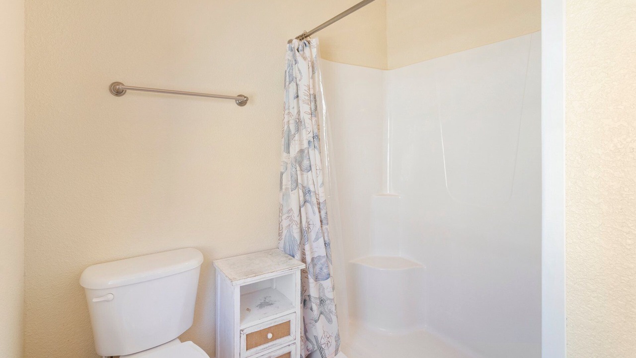 Photo of Bathroom in Colington Harbour
